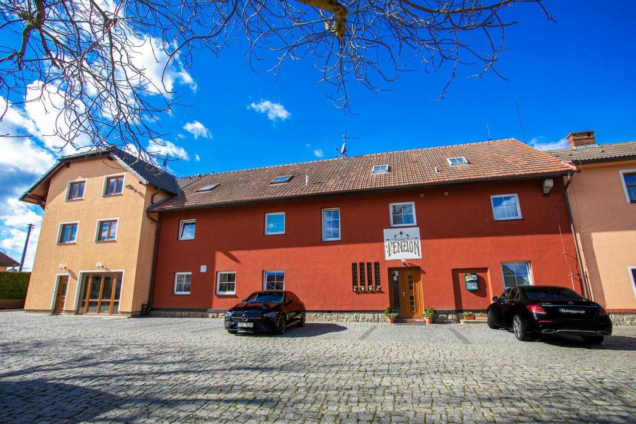 Penzion Vion Plzen Bagian luar foto